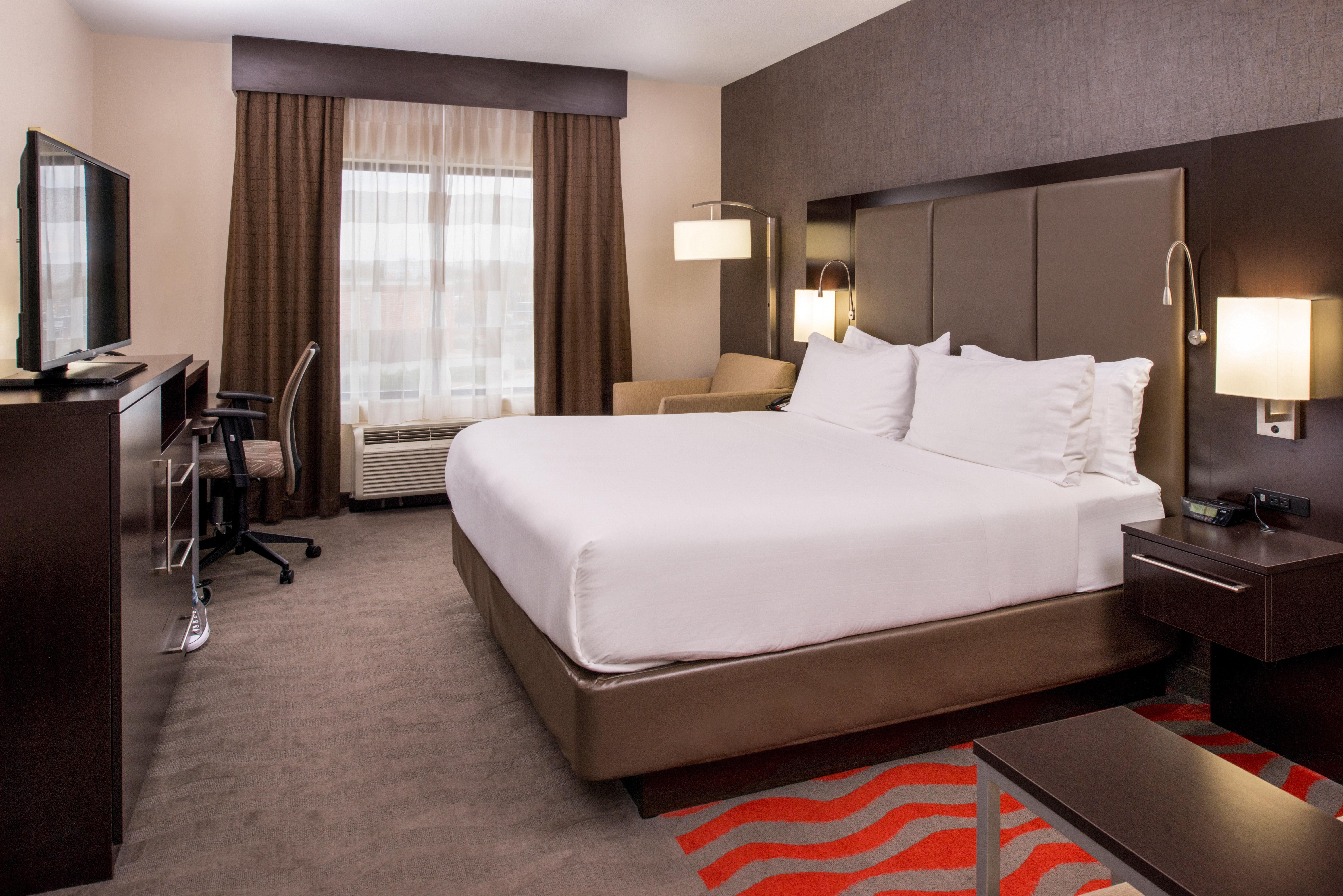 Holiday Inn Express & Suites Monroe By Ihg Exterior foto